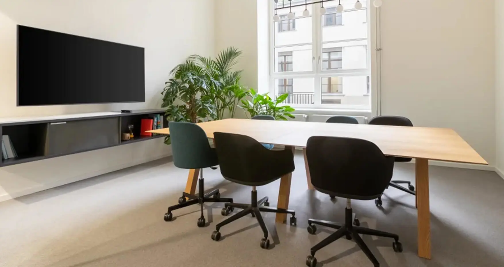 Spaces Berlin Spittelmarkt Meetingraum