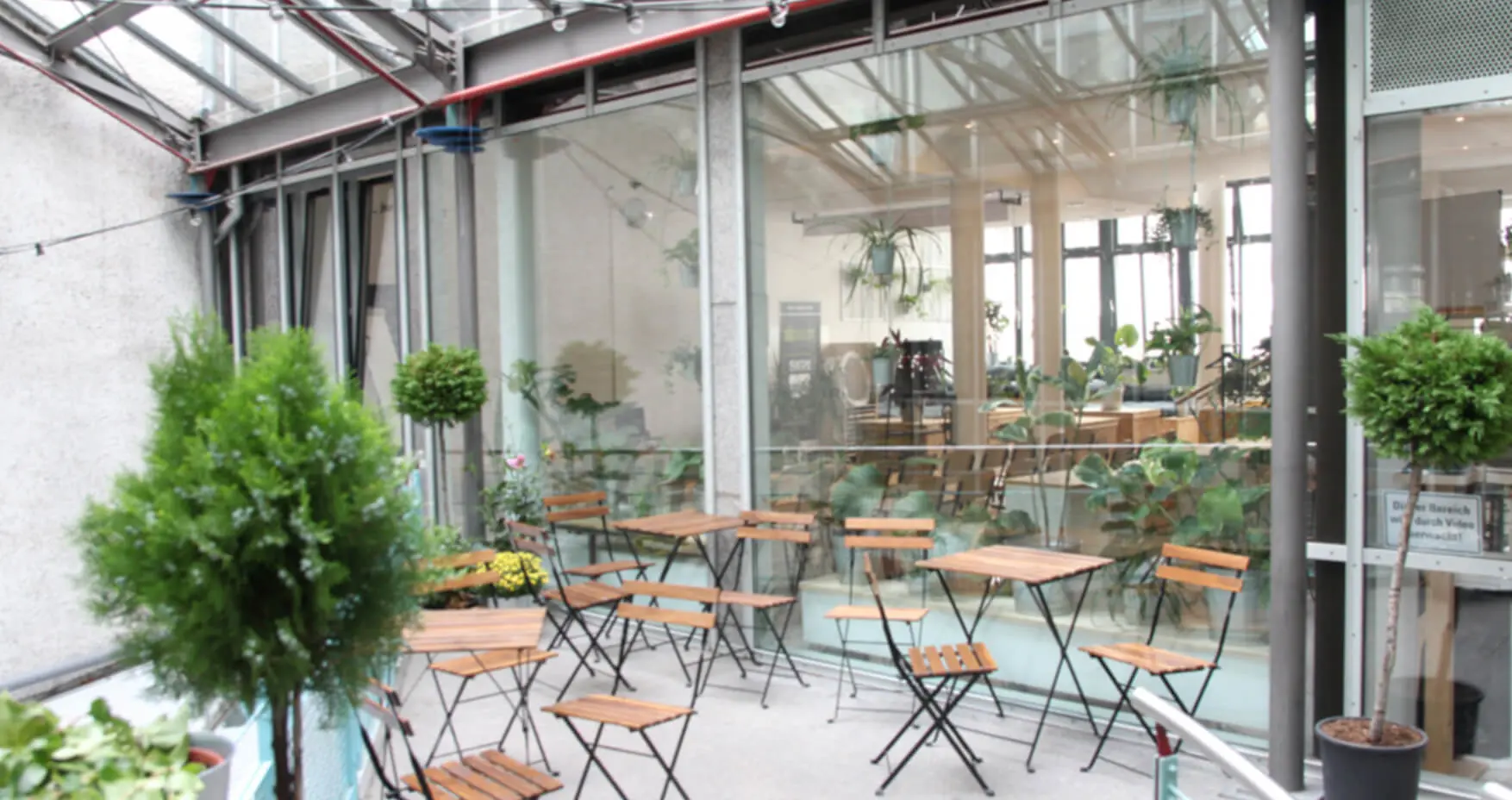 Urbn Jungle Leipzig Terrasse