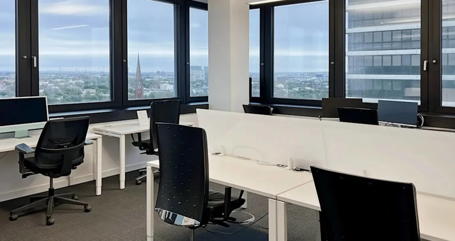 Regus Hamburg Mundsburg Tower Teambüro