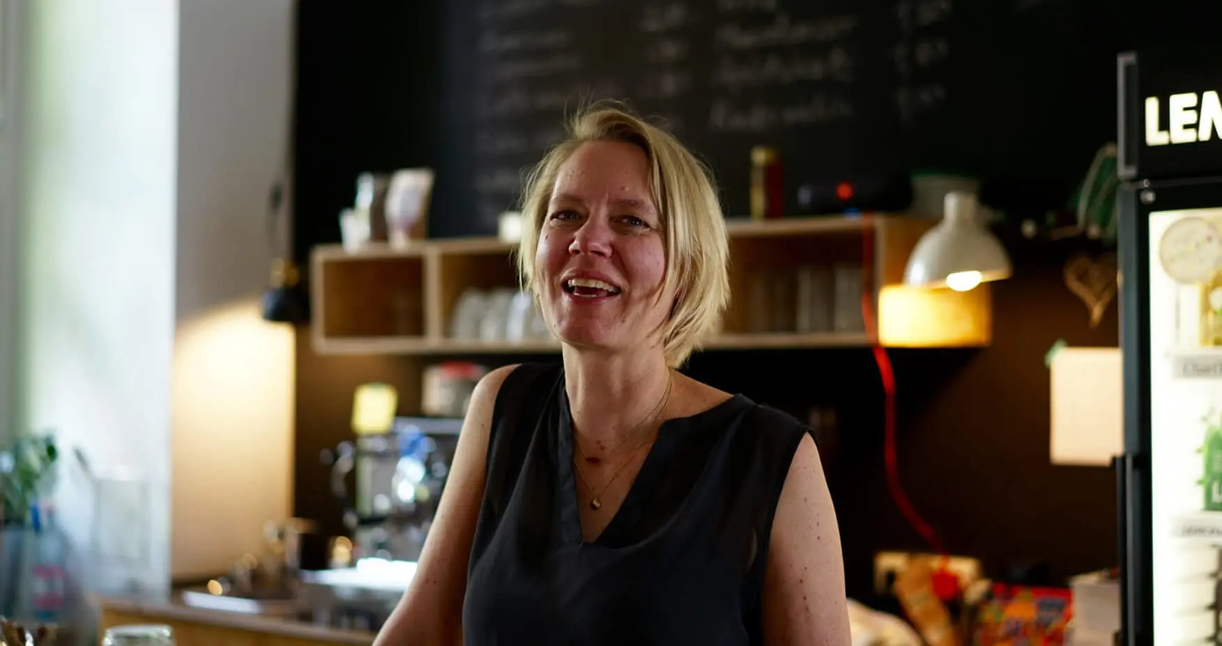 Juggle Hub Berlin Cafe