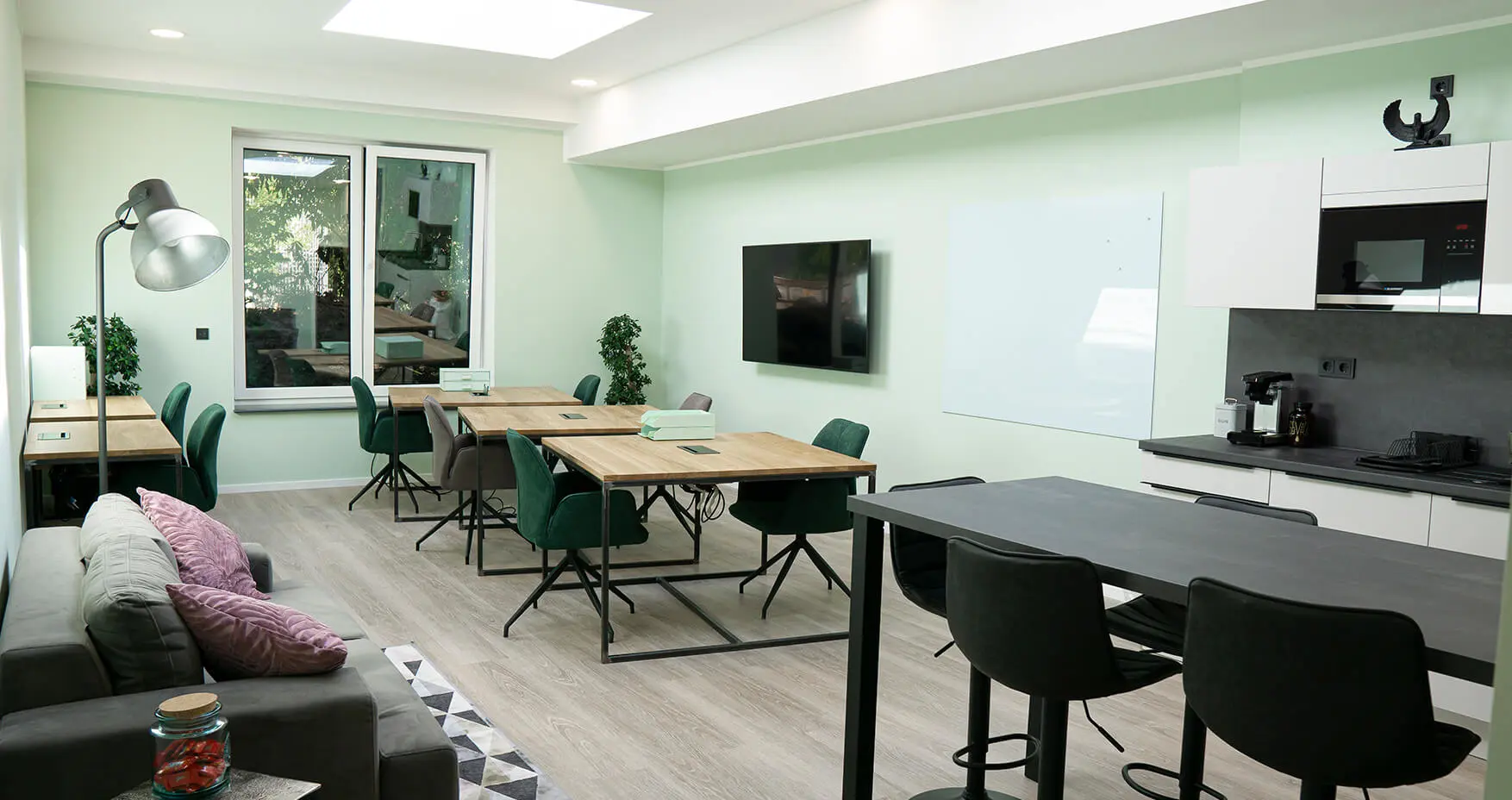 3rd Room Düsseldorf Coworking Fix Desks