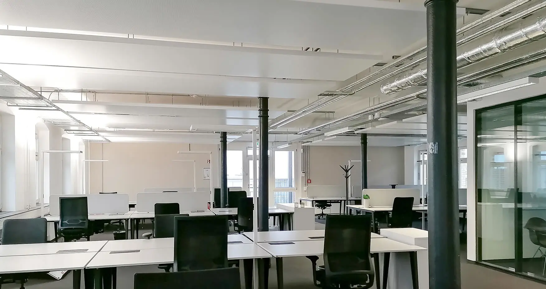 SleevesUp Ludwigsburg Fix Desks