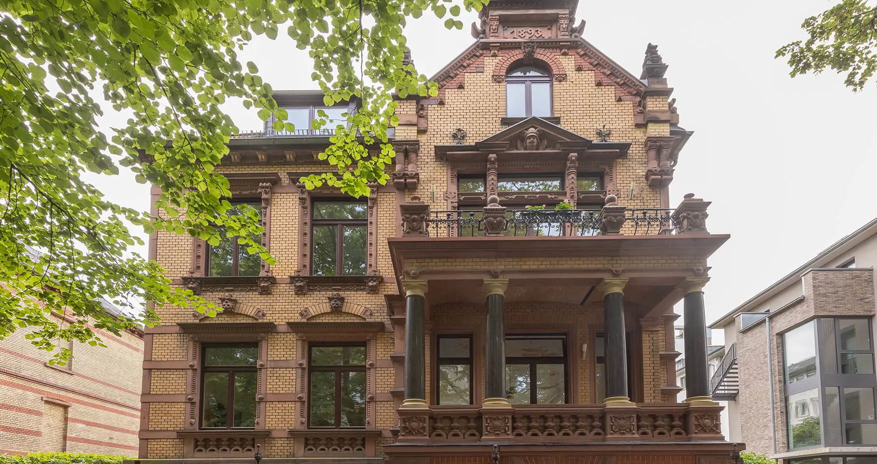 V12 Workingspace Wiesbaden