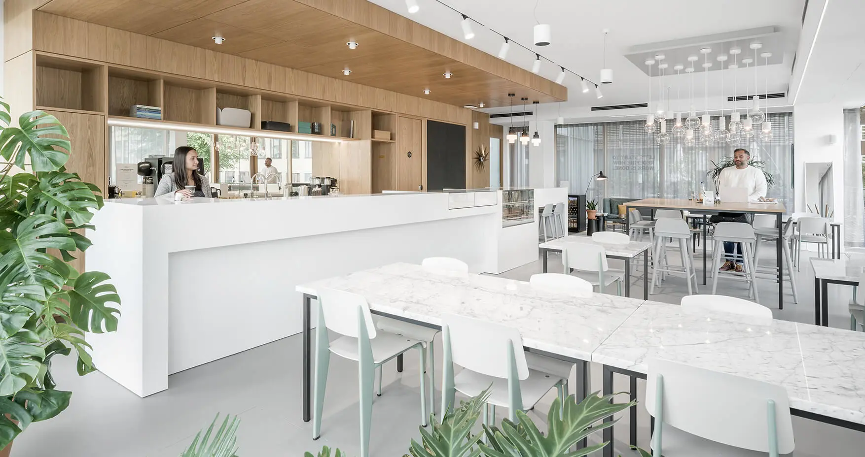 Spaces Düsseldorf Kennedydamm Offene Küche