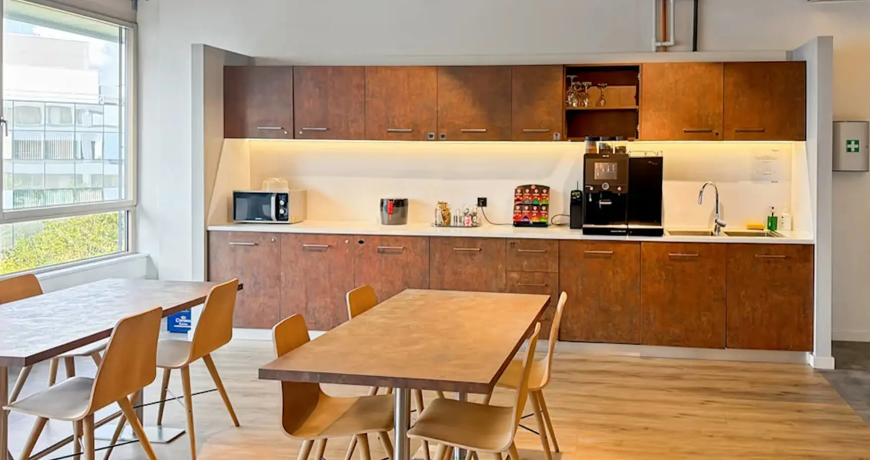 Regus Düsseldorf Prinzenpark Community Küche