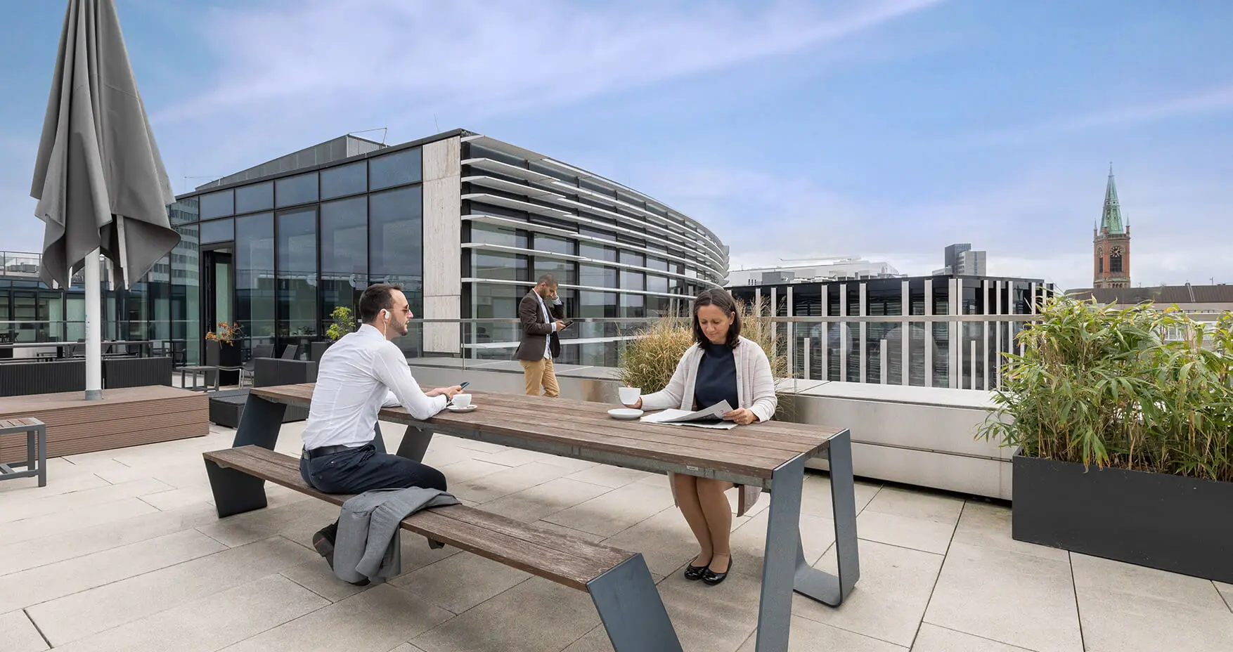 Signature Düsseldorf Kö-Bogen Dachterrasse