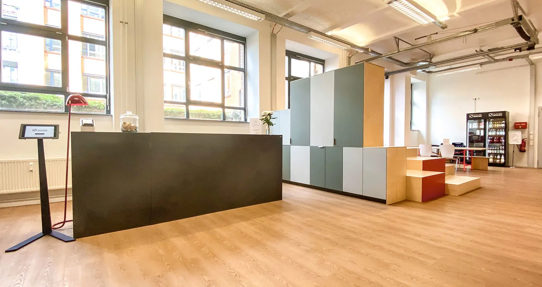 Scaling Spaces Berlin Kopernikusstraße Empfang