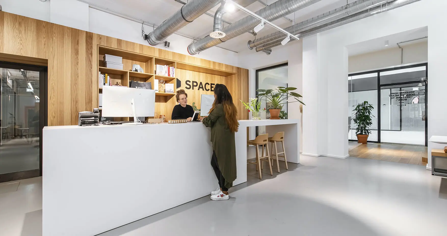 Spaces Gorch Fock Wall Hamburg Empfang