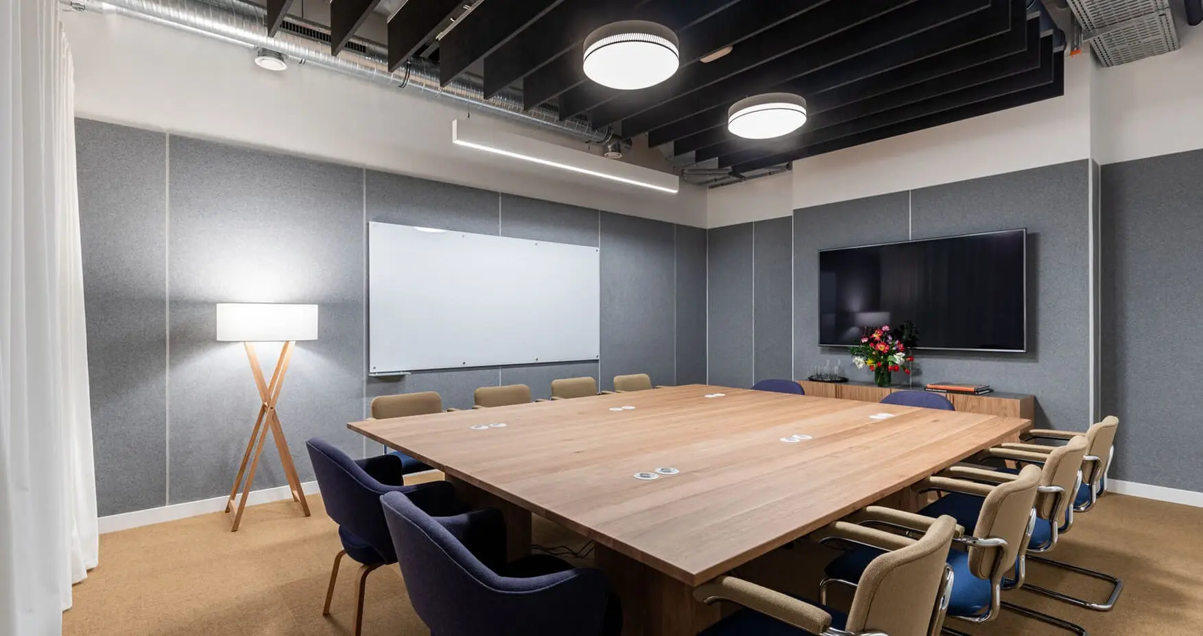 WeWork Berlin Warschauer Platz Meetingraum