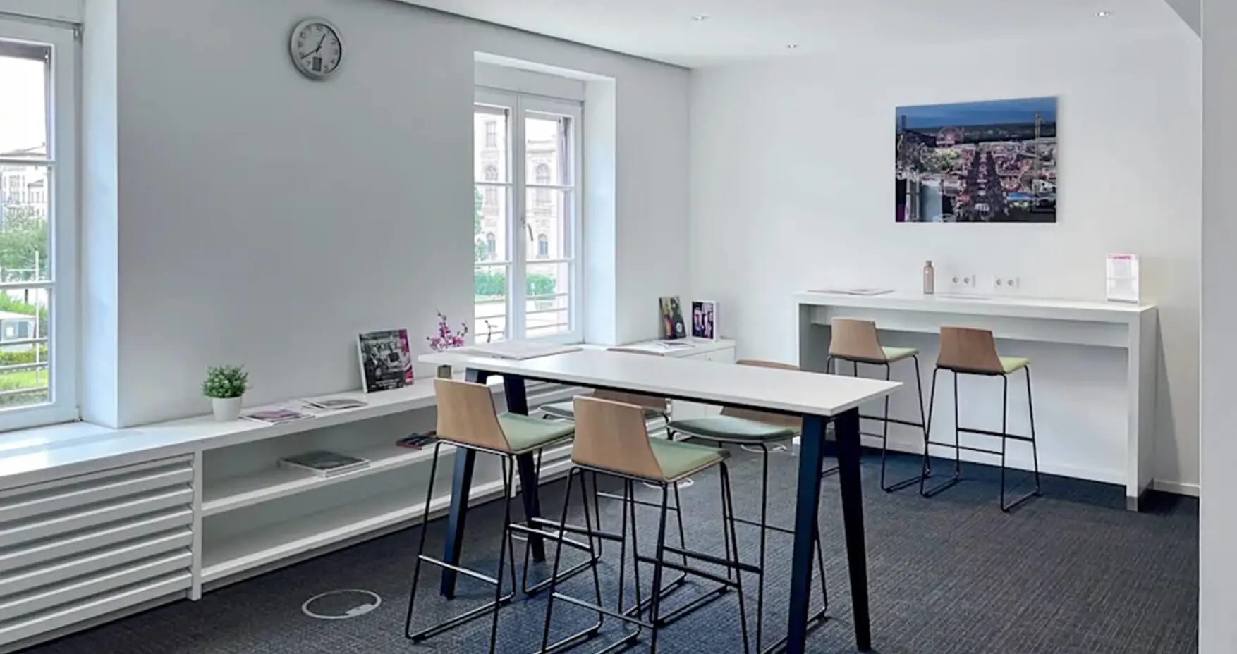 Regus Muenchen Maximilianstraße Community Area