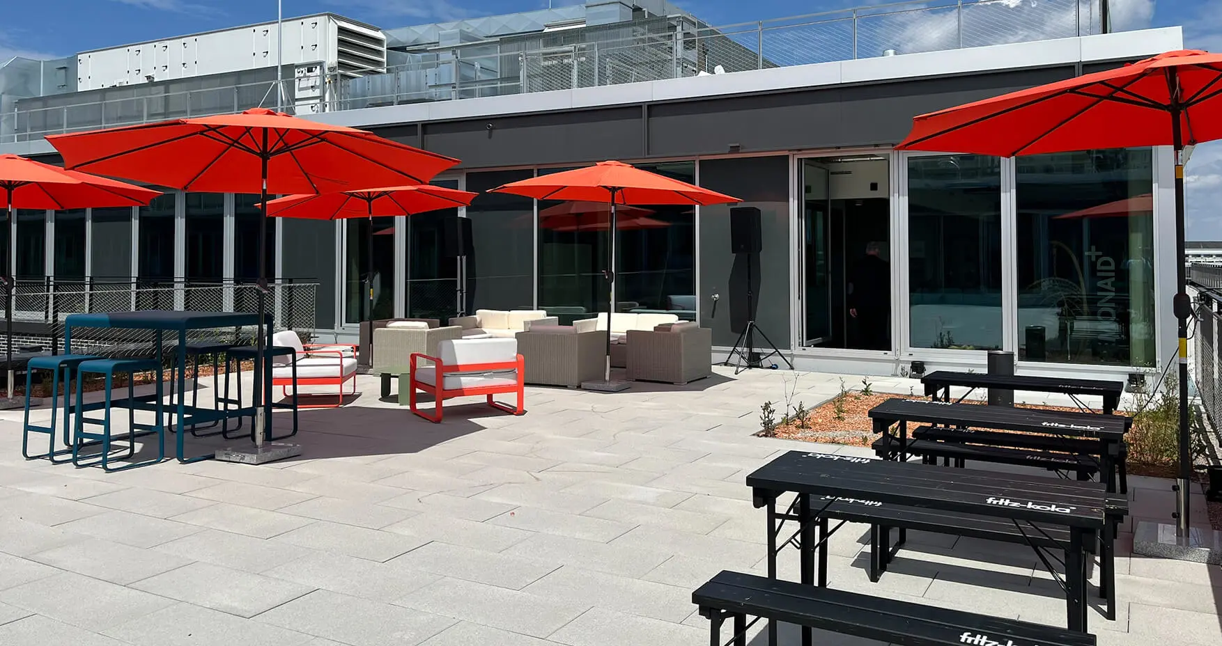 1000 Satellites München SOHO Dachterrasse