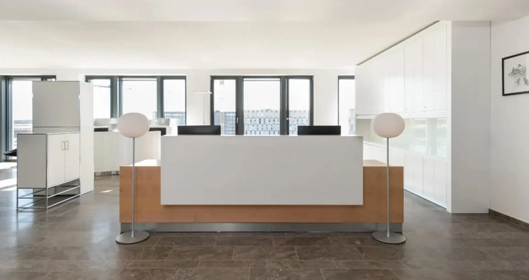 Regus Berlin BER Empfang