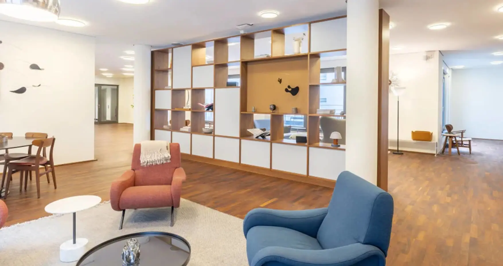 Signature Düsseldorf Heinrich Heine Community Area