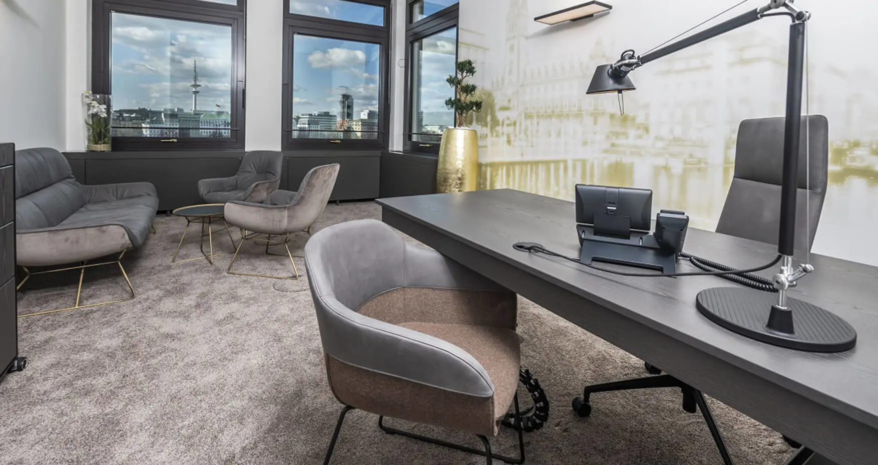 Satellite Office Hamburg Ballindamm Chefbüro