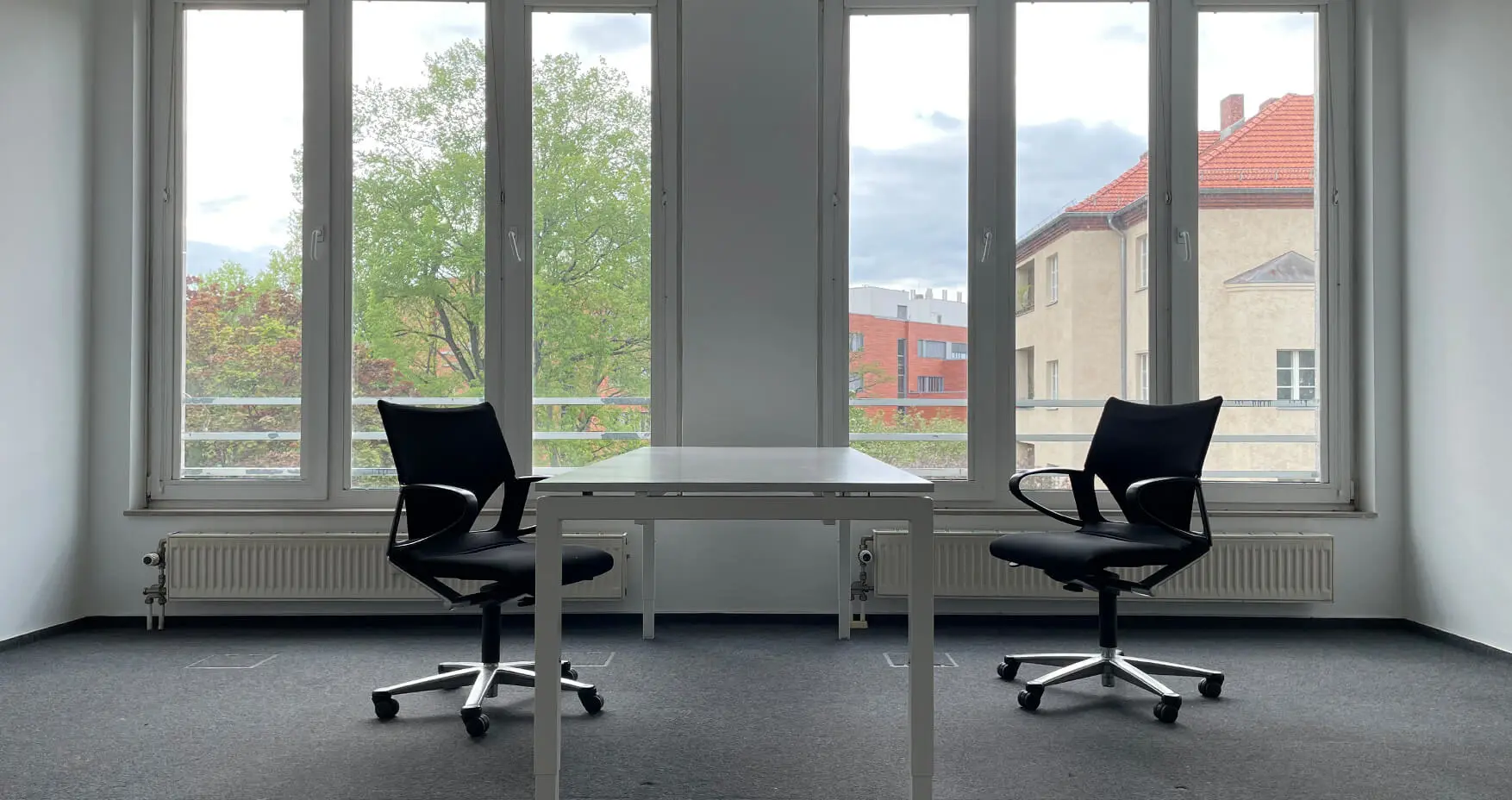 Interspaces Reginhard Offices Büro