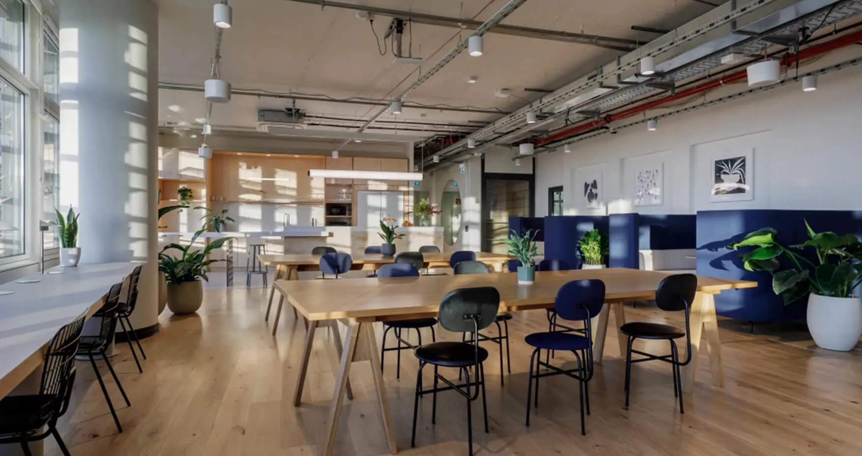 Indy Berlin Atrium Tower Open Space