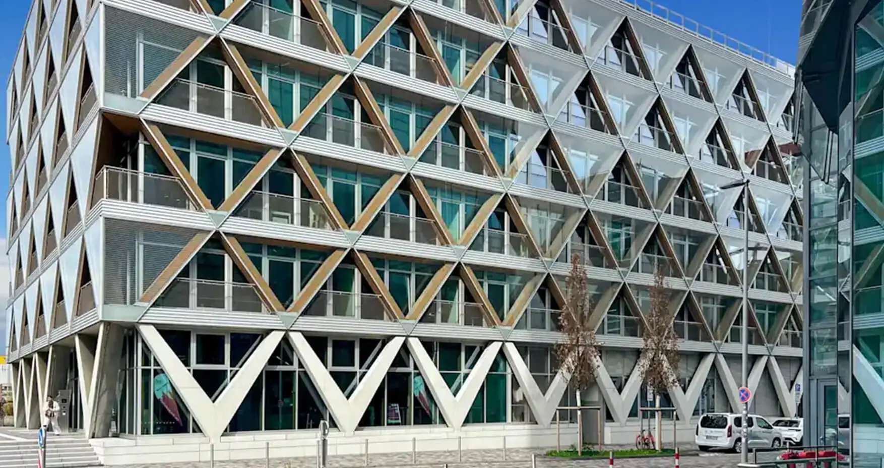 Spaces Düsseldorf The Cradle