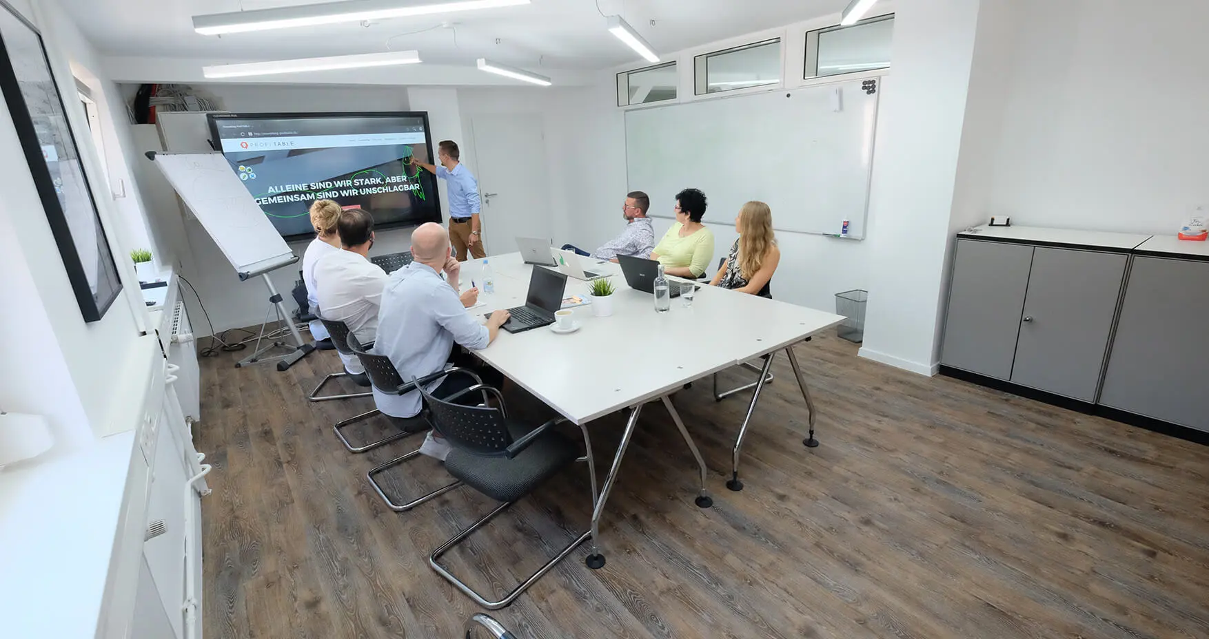 Profitable Coworking Stuttgart Konferenzraum