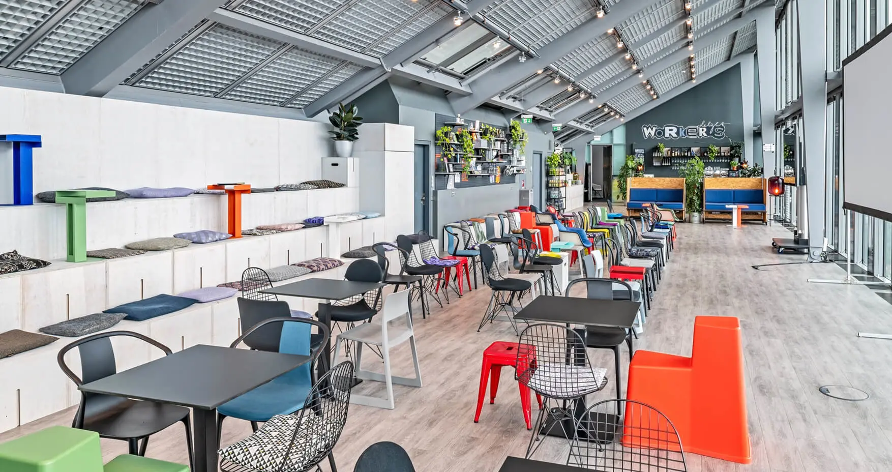 Design Offices München Highlight Towers Lounges