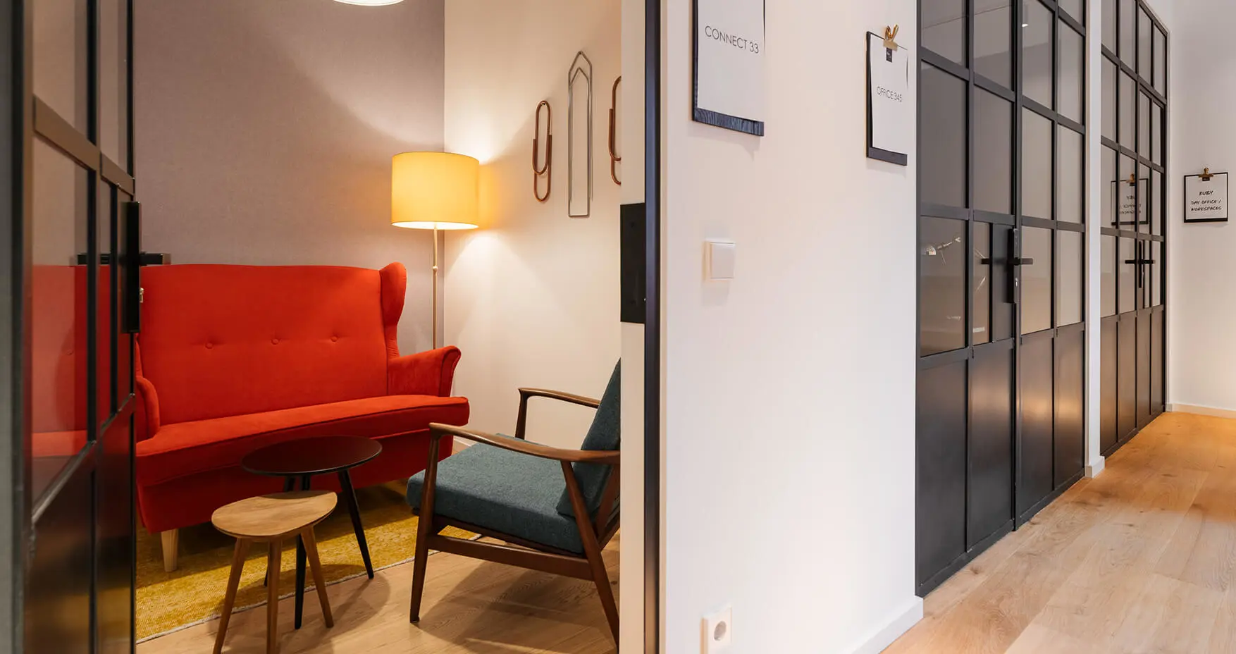 Ruby Workspaces Leo München Telefonzelle