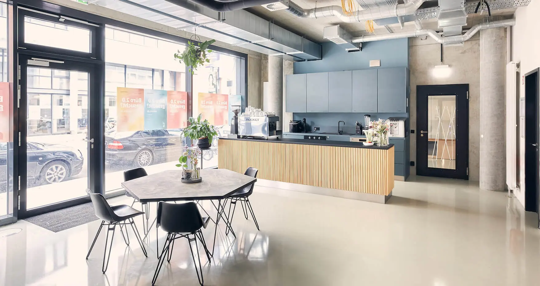 Unicorn Berlin Moritzplatz Community Area