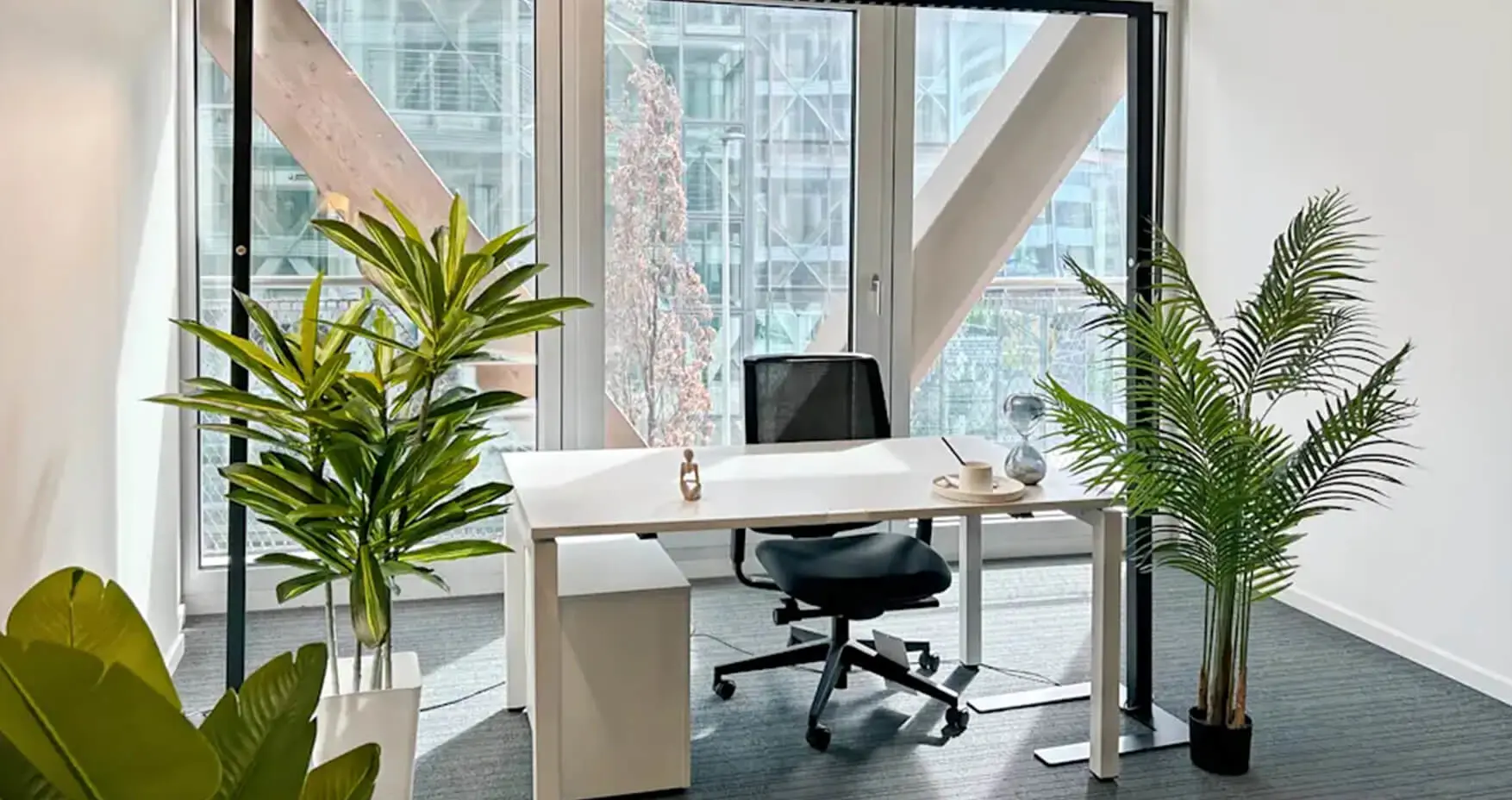 Spaces Düsseldorf The Cradle Büro