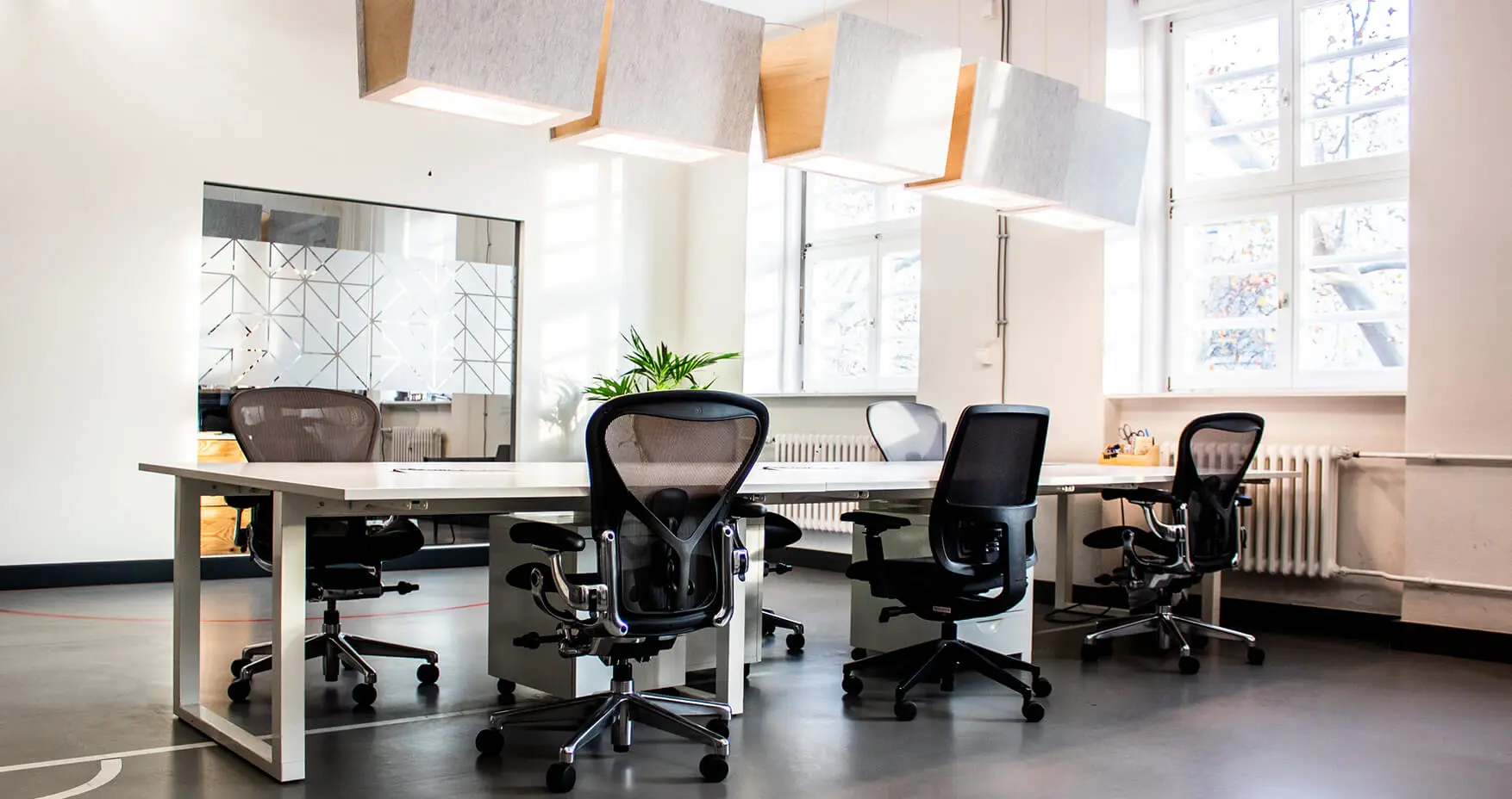 Spielfeld Berlin Fix Desks