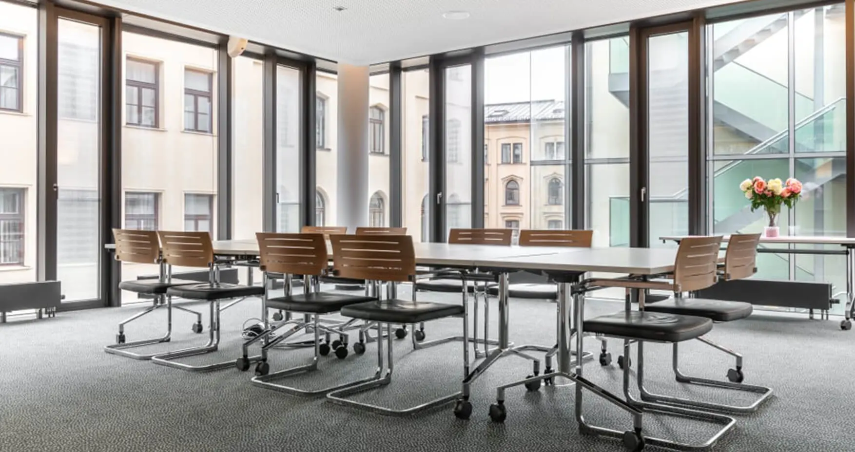 Signature by Regus Staatsoper München Meetingraum