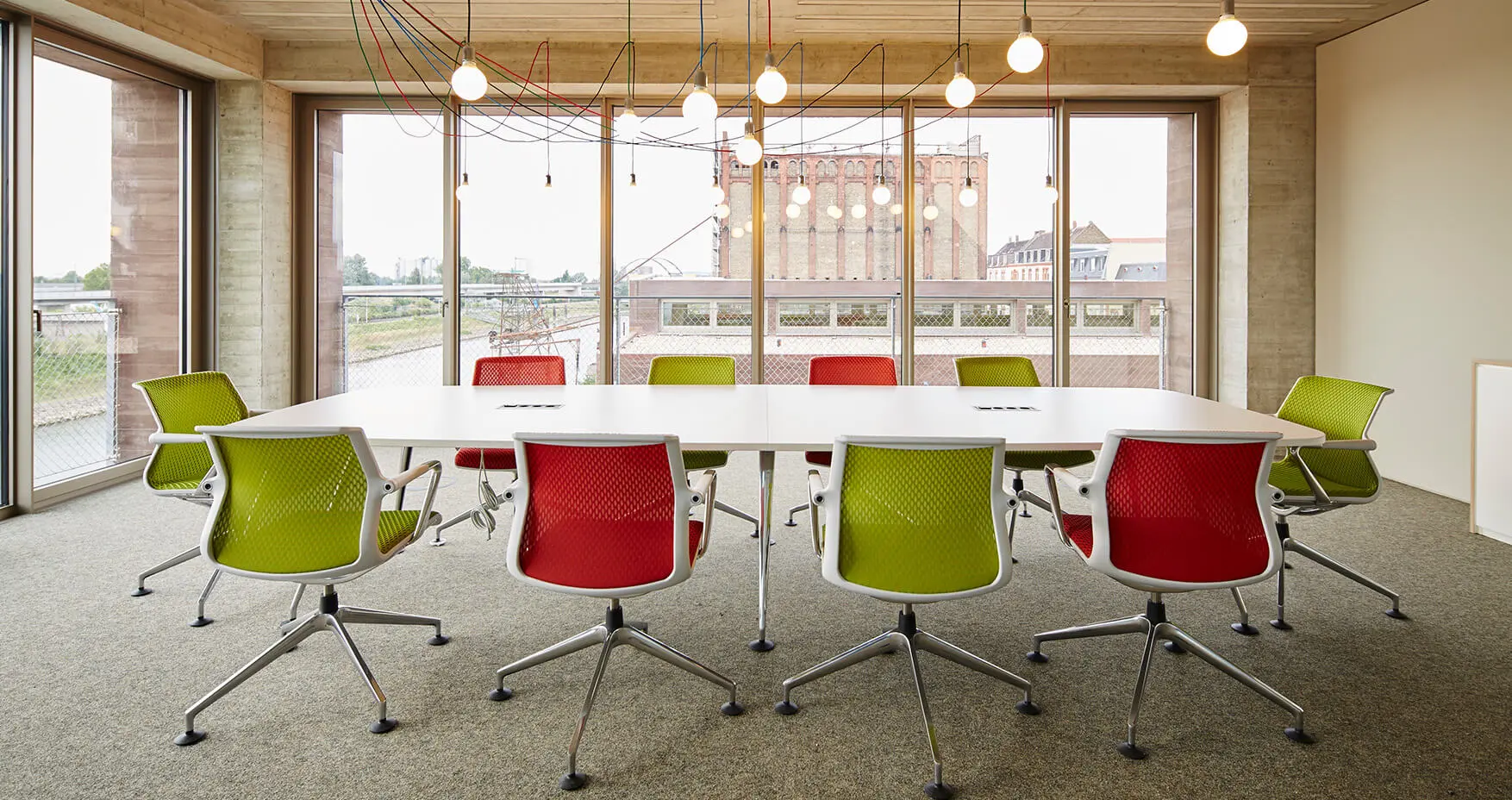 Dock3 Coworking Mannheim Konferenzraum