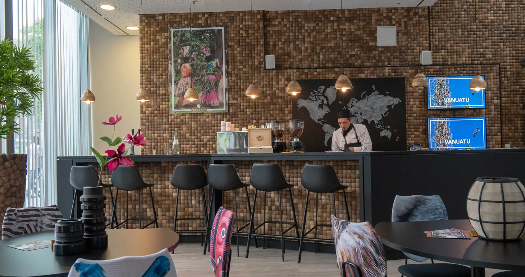 Tribes Frankfurt Baseler Oval Open Space