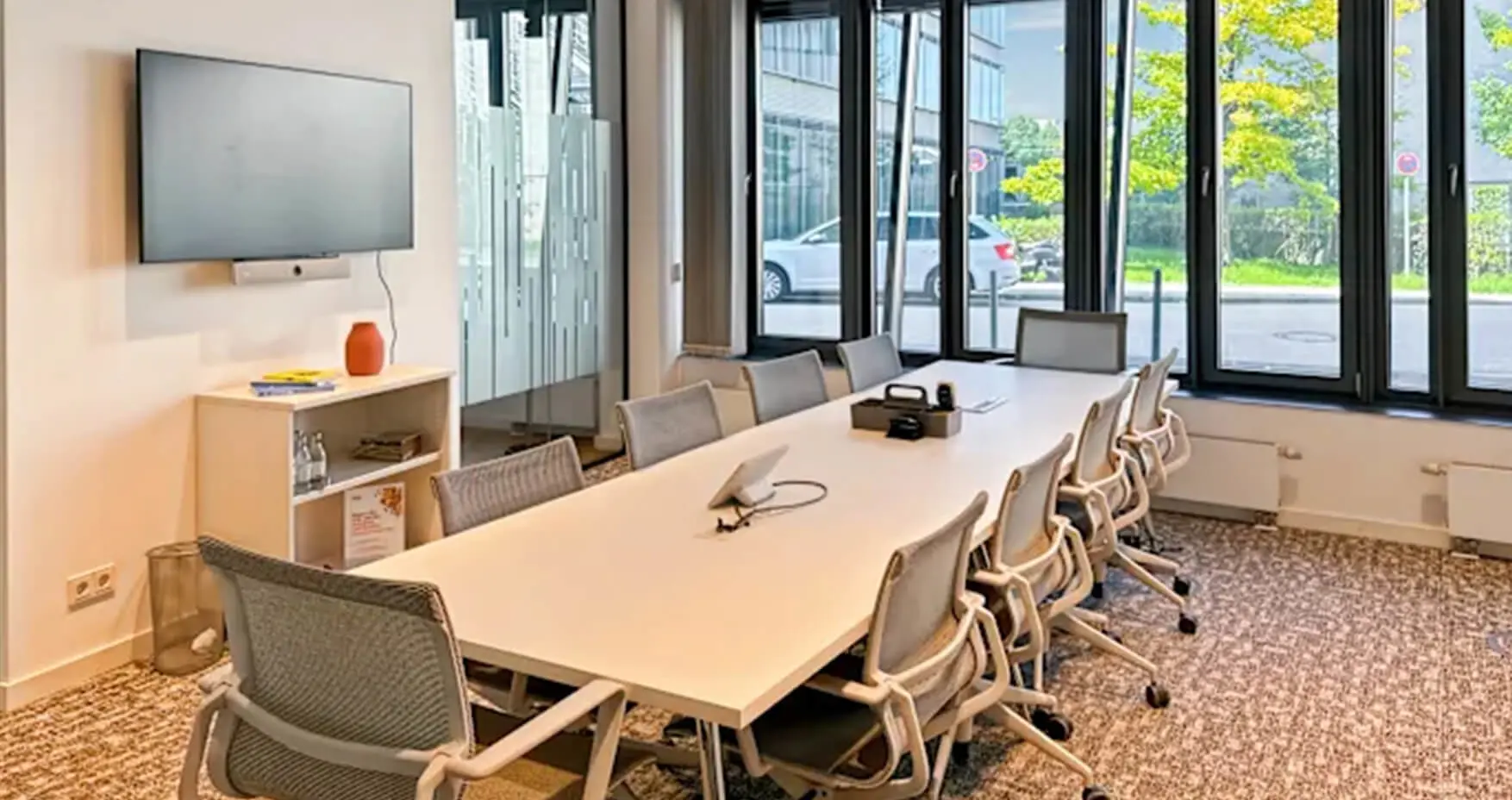 Regus München Leuchtenbergring Meetingraum