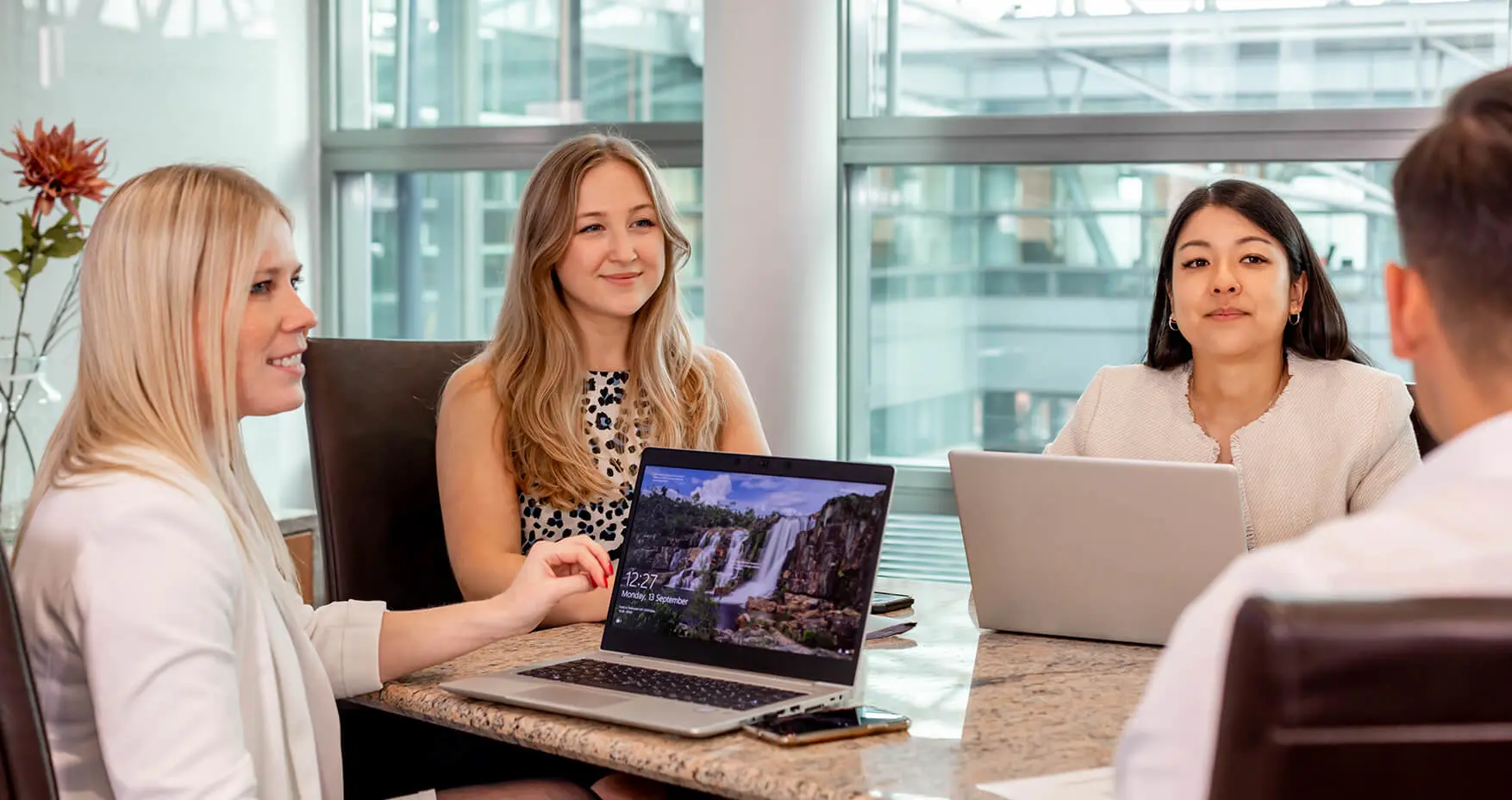 Servcorp Berlin Meetingraum