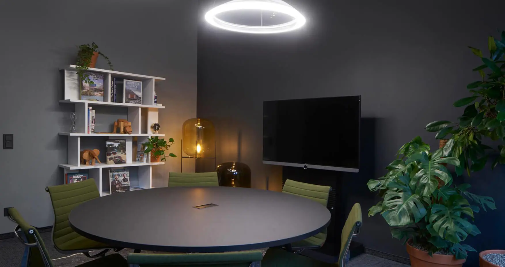 Design Offices Frankfurt Barckhausstraße Meetingraum