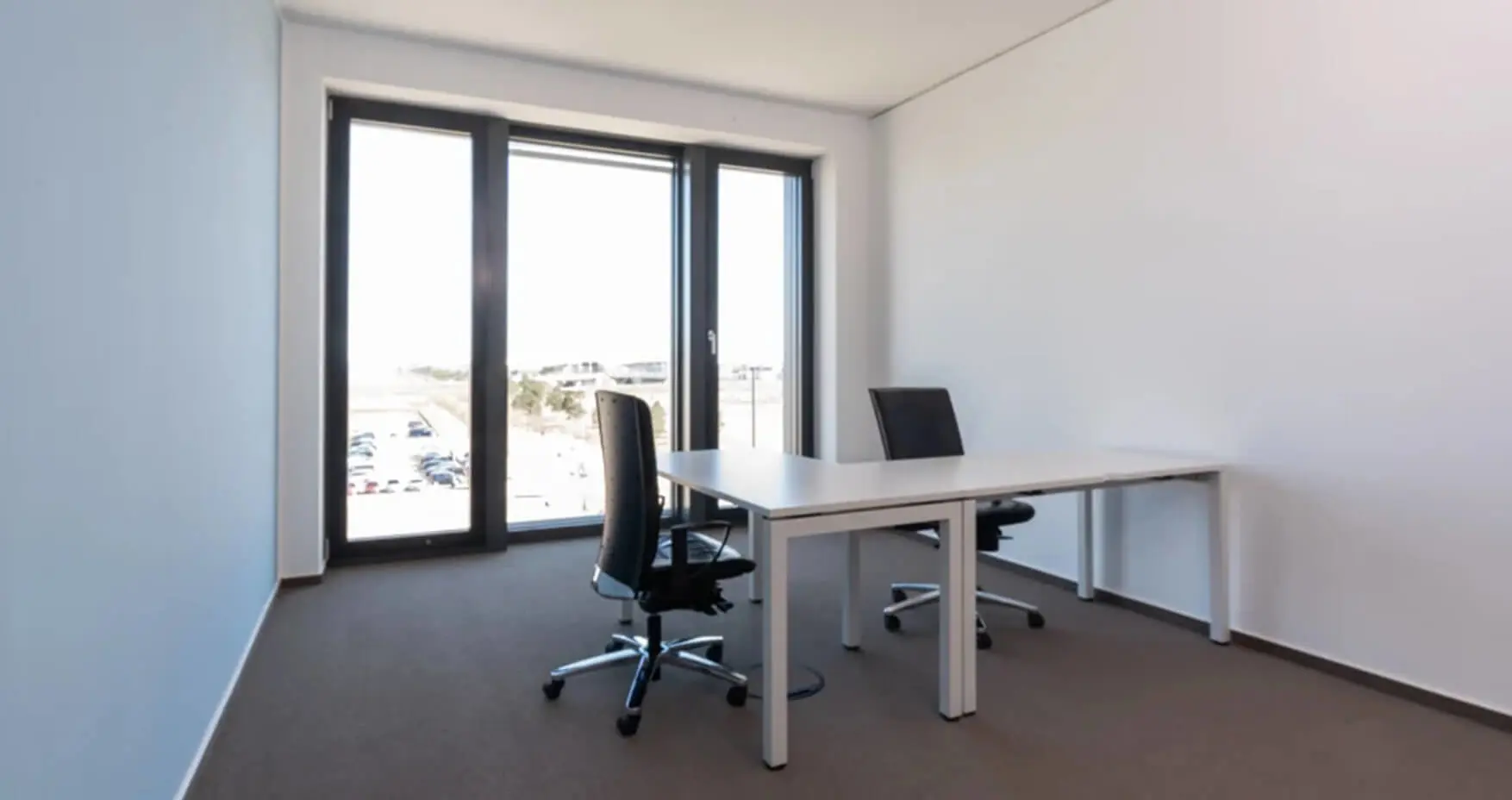 Regus Berlin BER kleines Büro