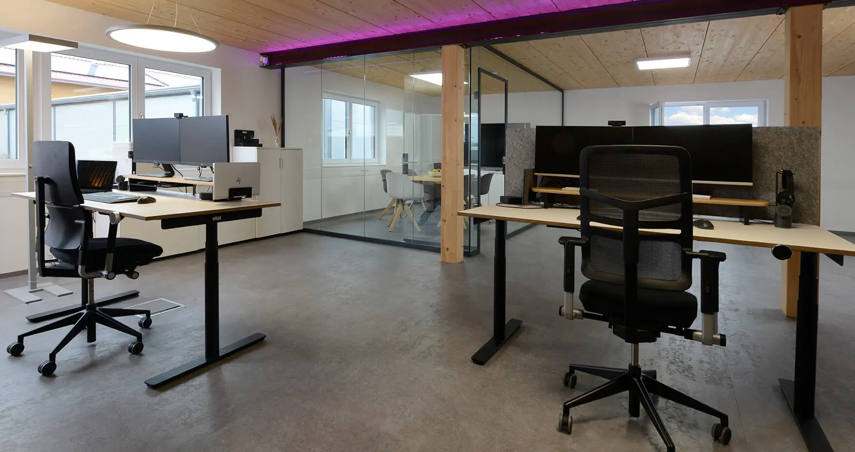 Ammercon Coworking Eresing Flex Desks