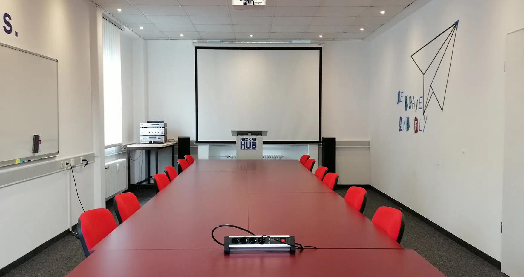 Neckar Hub Tübingen Konferenzraum