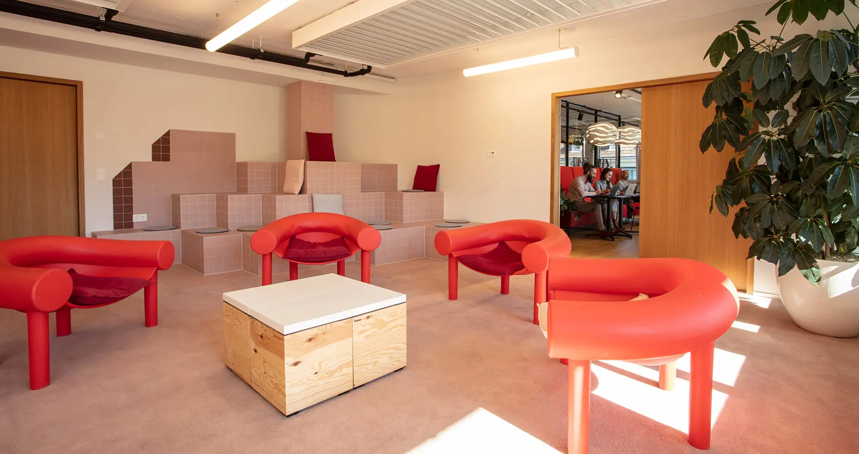 Headsquarter Zürich The Hip Lounge