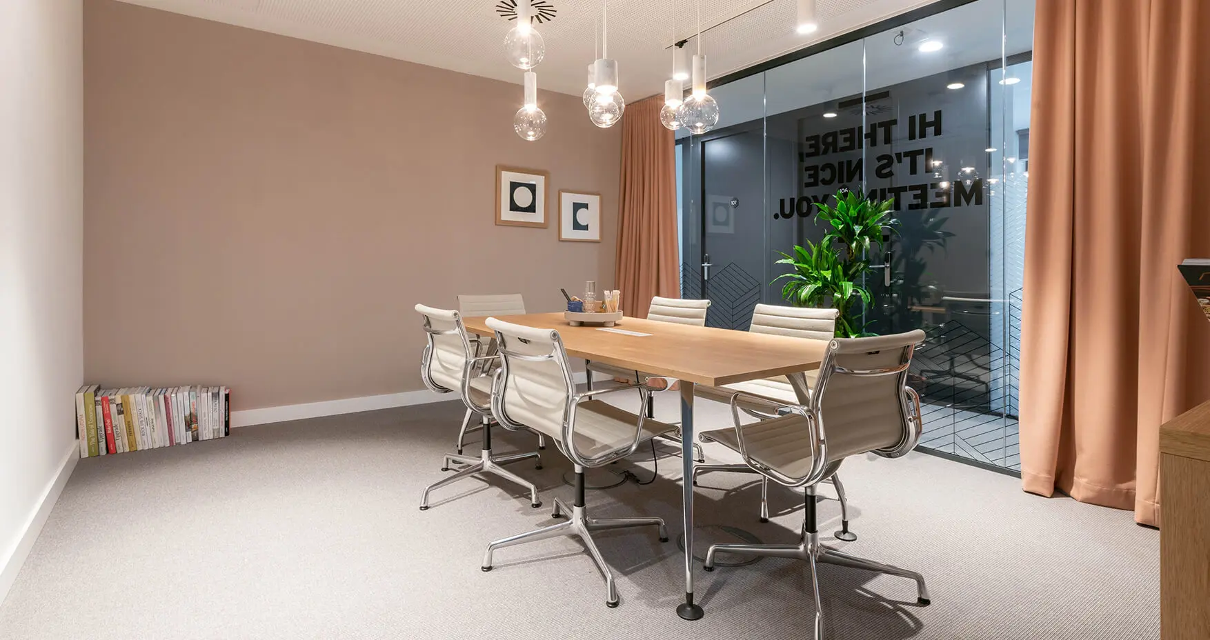 Spaces Berlin Prenzlauer Berg Meetingraum