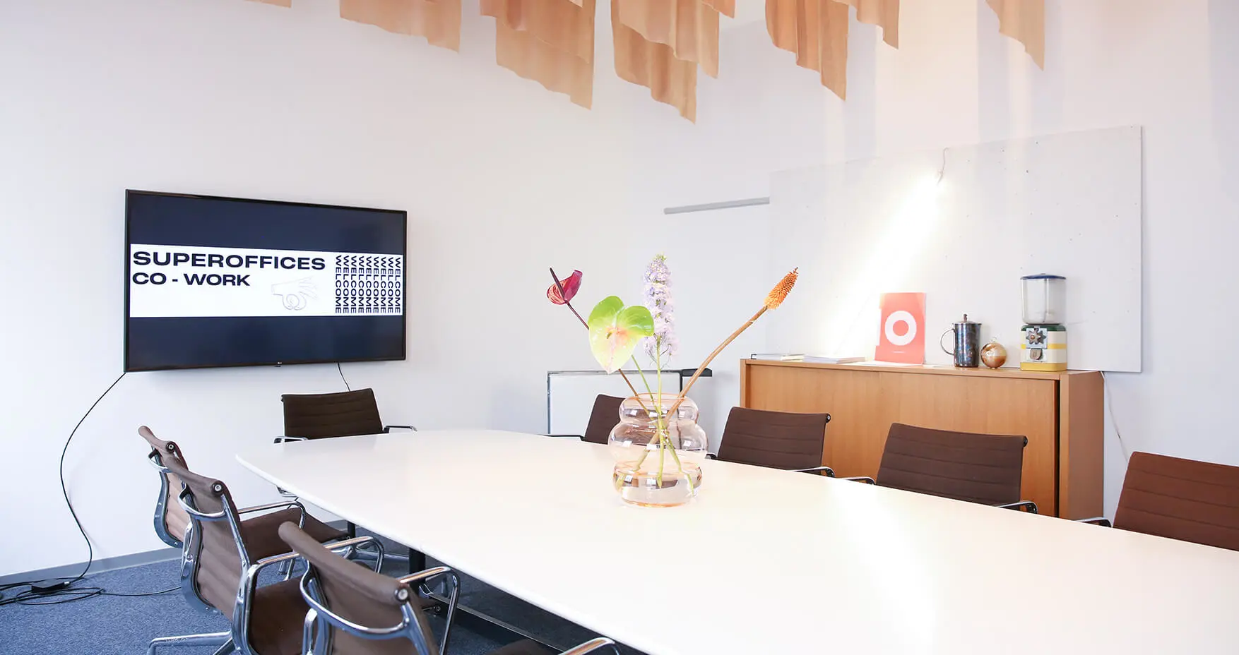 Superoffices Stuttgart Meetingraum