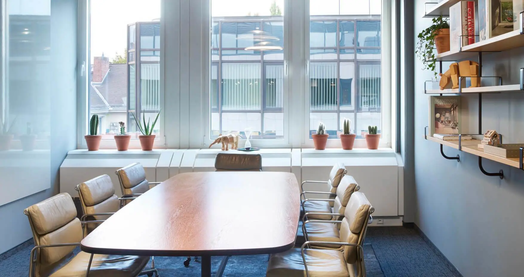 Design Offices Frankfurt Westendcarree Meetingraum