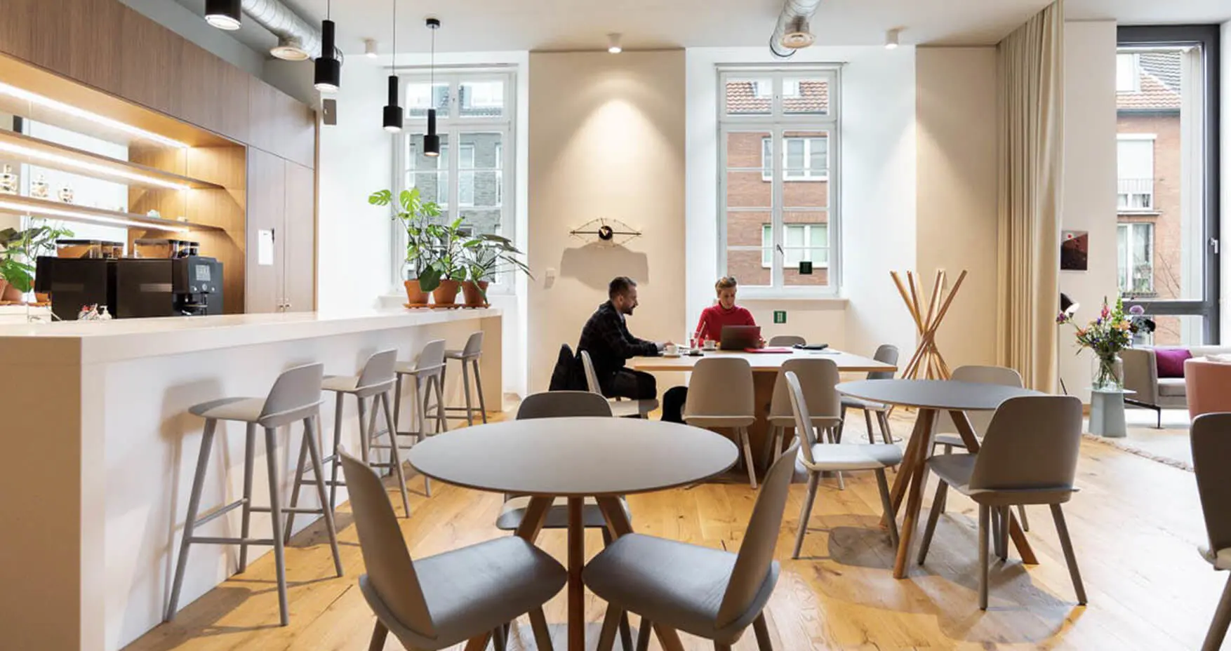 Spaces Düsseldorf Andreasquartier offene Küche