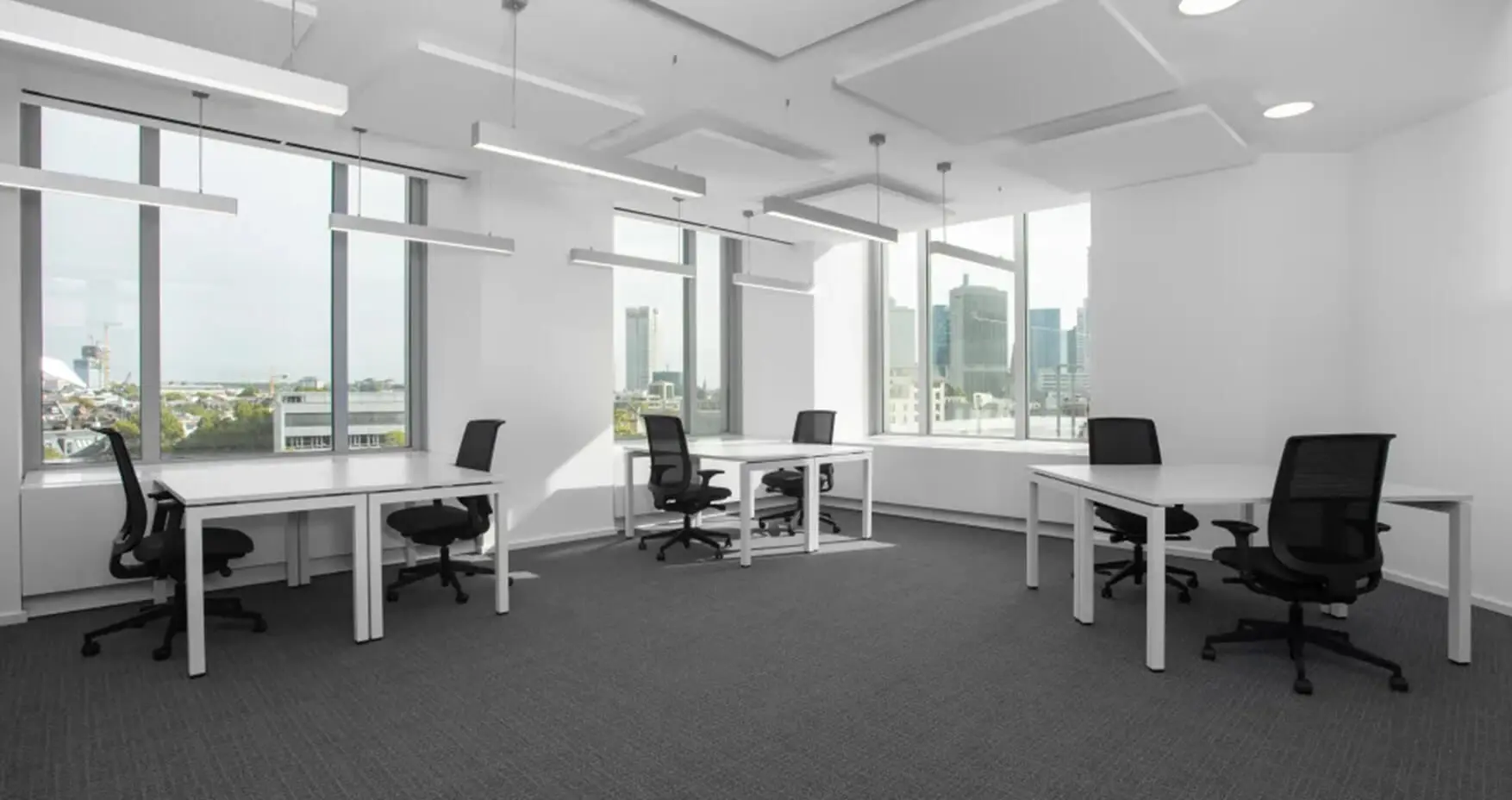 Regus Frankfurt Messeturm Teambüro