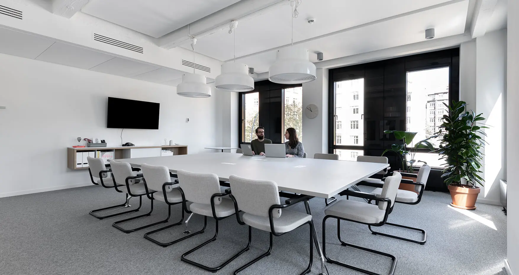 Spaces Kallmorgen Tower Hamburg Konferenzraum