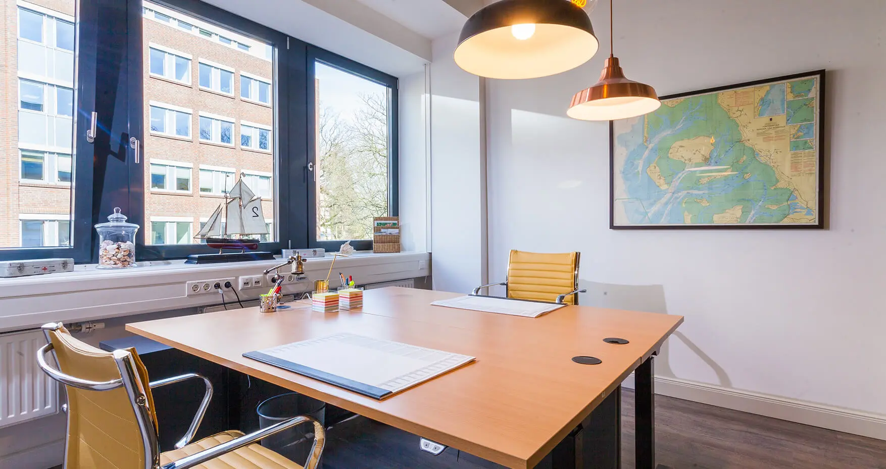 Coworking Airport Hamburg privates Büro