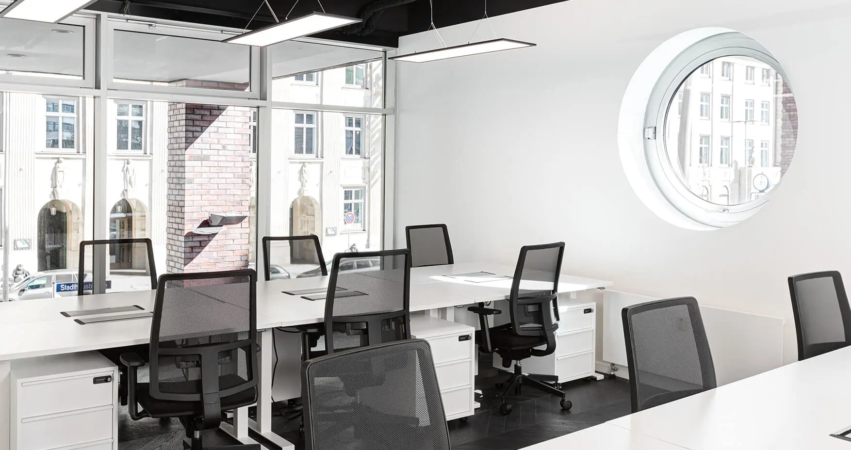 EV Work Edition Hamburg großes Büro
